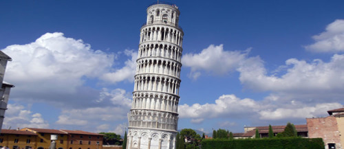 Amazing leaning tower of pisa