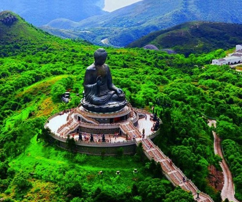 Tian-Tan-Buddha-on-Lantau-Island-Hong-Kong..